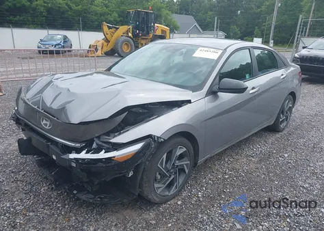 2025 Hyundai Elantra Sel Sport from USA, damaged, VIN KMHLM4DG8SU879979